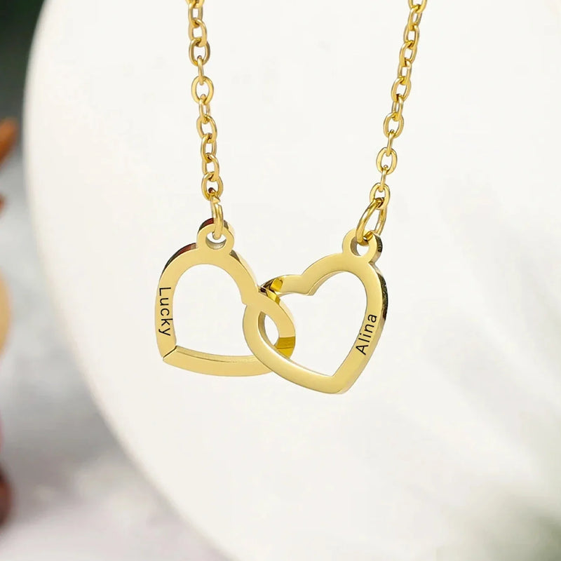 EternalLove — Colar com Caixa de Rosas Rotativa para Presentear Quem Você Ama!